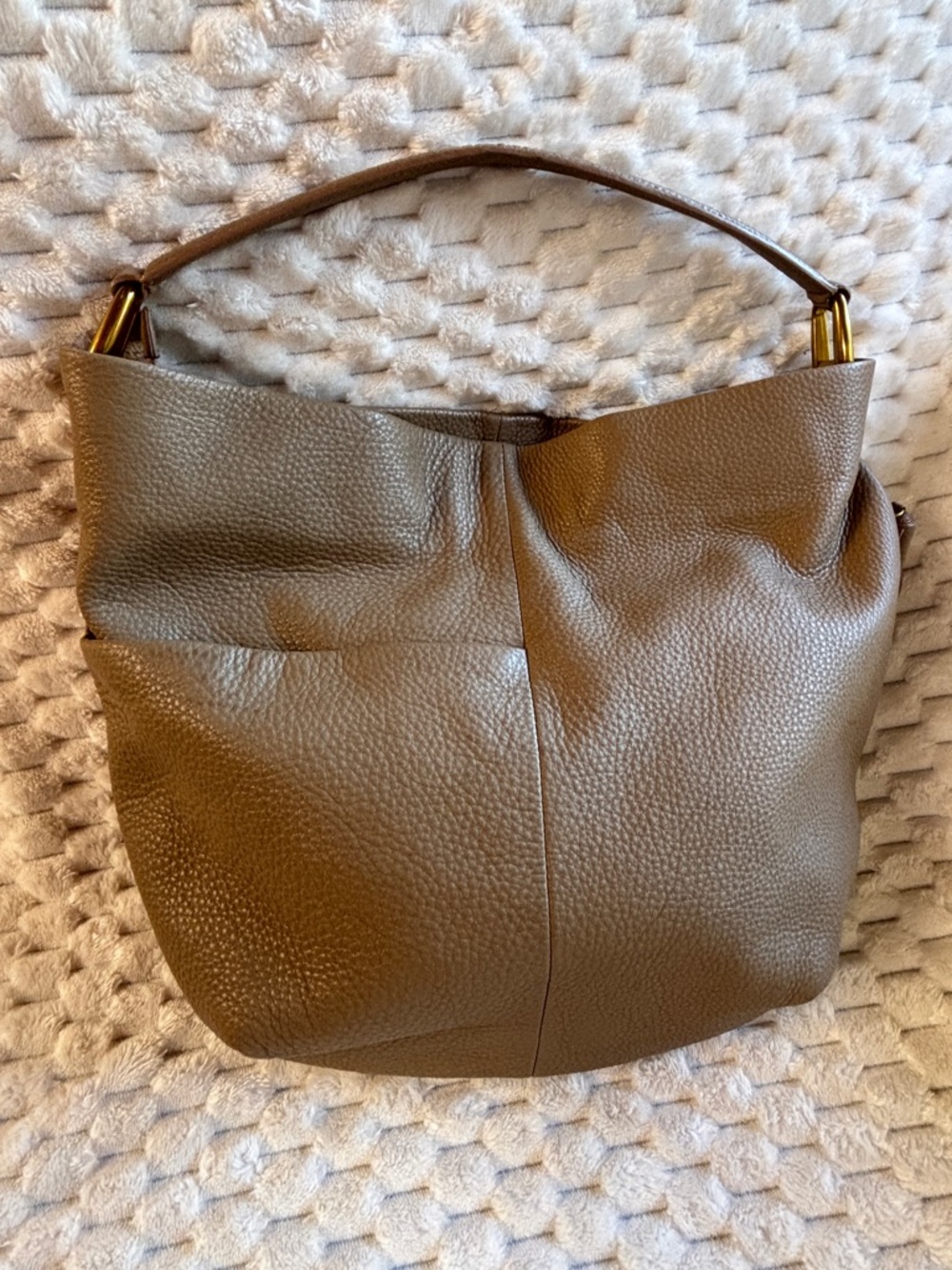 Hobo Taupe Pebbled Leather Slouchy Hobo Bag Tassel Shoulder